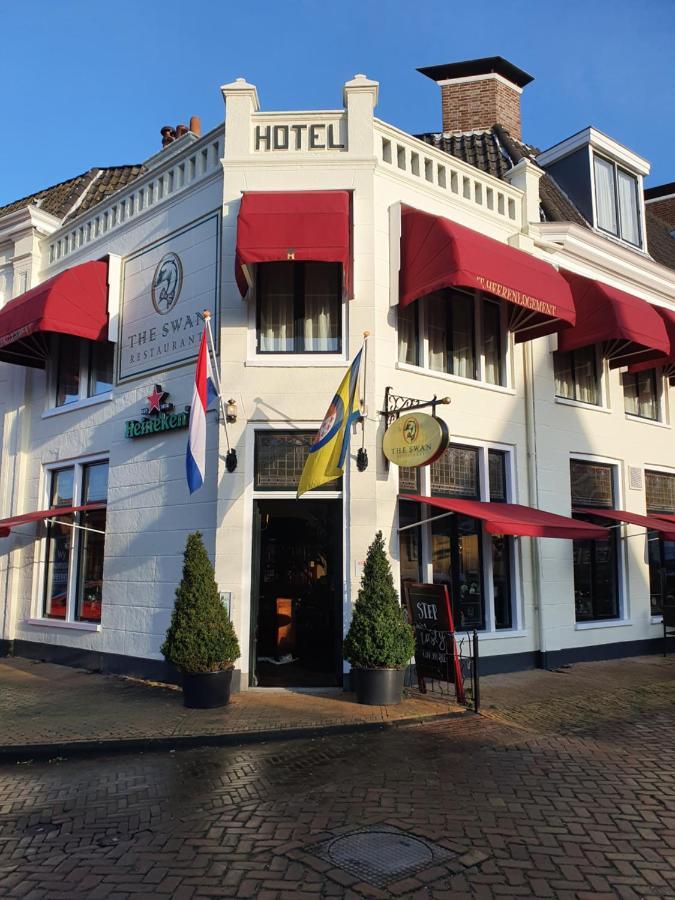 Hotel Restaurant 'T Heerenlogement Harlingen Exterior photo